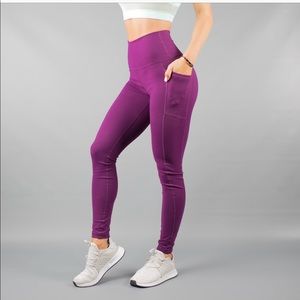 Buff bunny Luna leggings